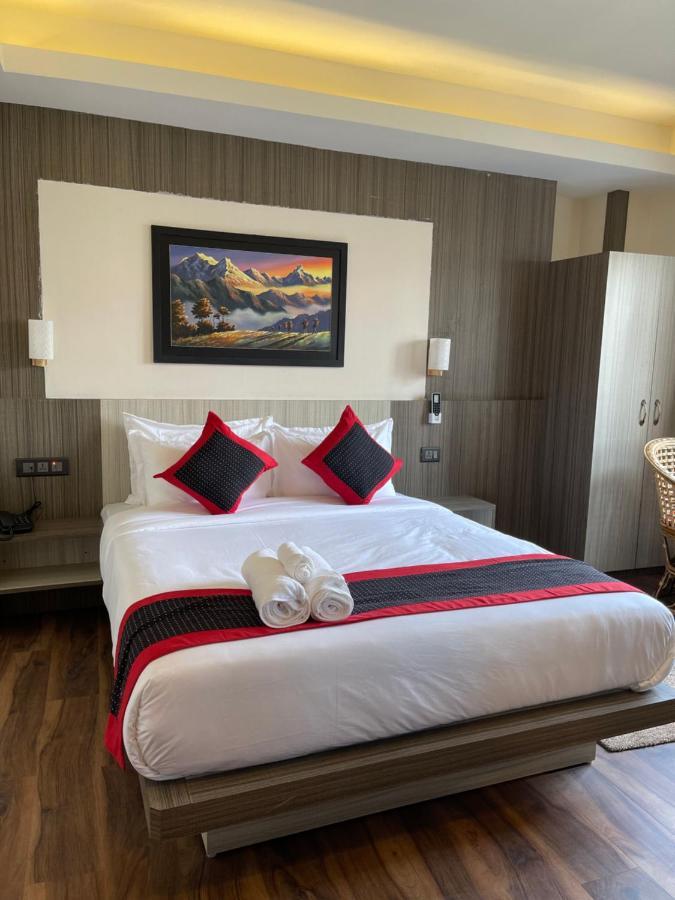 Hotel Wawa Катманду Екстер'єр фото