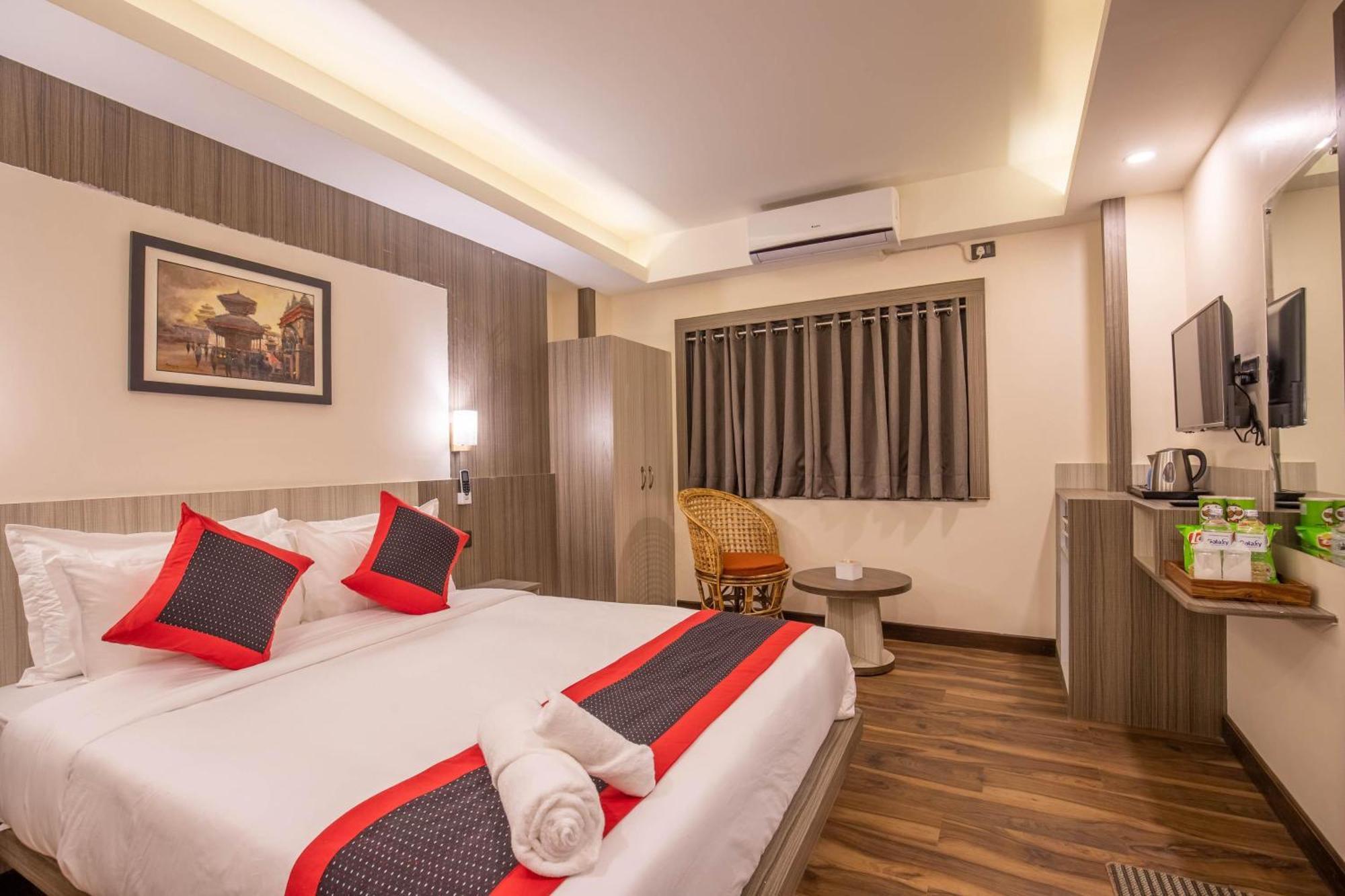 Hotel Wawa Катманду Екстер'єр фото